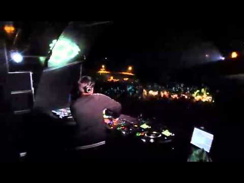 Laurent Garnier @ Astropolis 2014 closing party playing Yann Lean - "Yosakoï"
