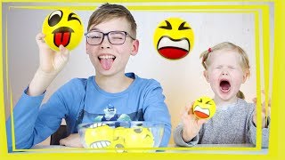 СМАЙЛ ЧЕЛЛЕНДЖ Повтори Смайлики Эмоджи в Реальной Жизни Emoji Smile Challenge