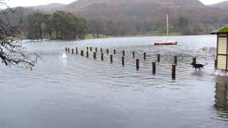 preview picture of video 'Coniston Water flooding, November 2009'
