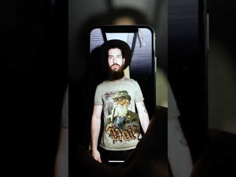 Wie funktioniert das HangOwear AR Shirt Fritz? Augmented reality shirts auf alpenwahnsinn.de