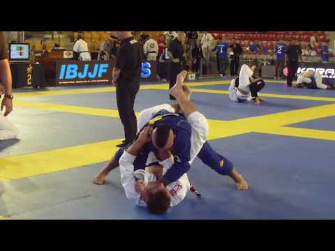 Richard Martin vs Mariusz Linke - IBJJF Rome Open 2013 - Black Senior 2 - Open