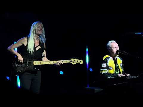 Too Shy - Howard Jones/Nick Beggs (Kajagoogoo) - August 31, 2024 (Temple Live Cleveland)