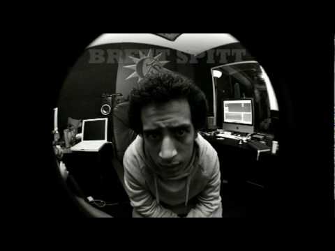 Menna ft. Brett Spit - Je Weet Nix