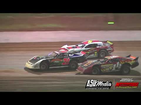 Heat Race of the Night | Super Sedans: Heat 3 - 2011/12 National Title - Archerfield Speedway