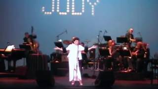 JIM BAILEY sings  JUDY GARLAND &#39; Lucky day&#39;