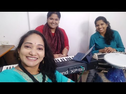 Mere Haatho mein nau nau ...by Uma Devraj, Neesha Mokal and Rupali Varadkar..