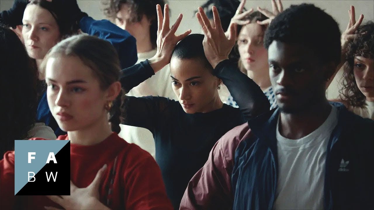 Corps En Chute | Trailer (2024)