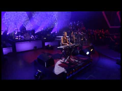 Alicia Keys - How Come You Don't Call Me  - Later With Jools Holland