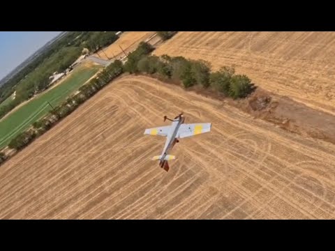 Rolling circles, then dumb thumb - Phoenix Extra 260 35cc