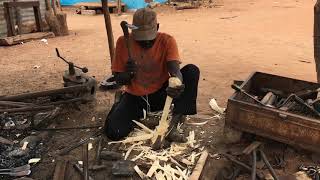 preview picture of video 'Smid aan het werk in Gambia - 11-01-2019'