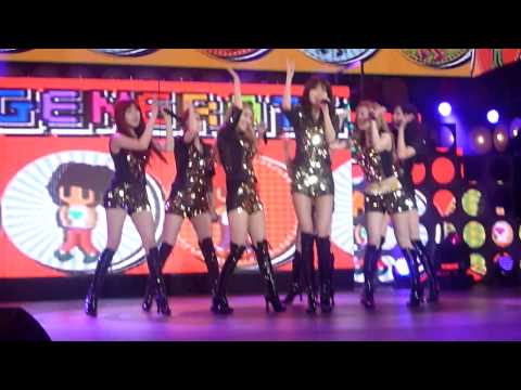 SNSD Gee (MBC Korean Music Wave Google Concert)