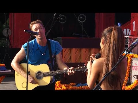 Ariana Grande & Coldplay - Just a Little Bit of Your Heart (Global Citzen 2015)