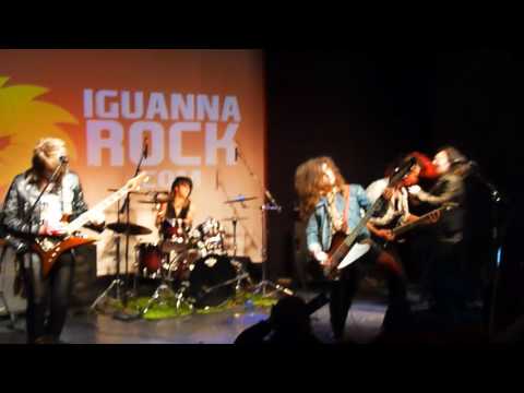 Exxocet -Taking Over (Live)