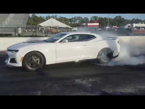 Tesla Model S P100D vs Camaro ZL1 / ZL1 Didn't Hook.