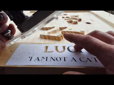 Handheld Router Carving out words & letters freehand routing techniques
