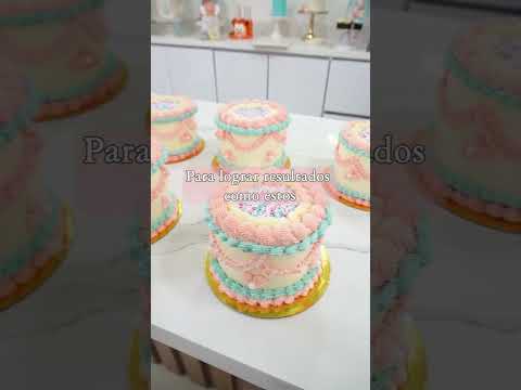 DECORAR EN CREMA 🎂 Vainilla Cakes by Luisa Quiroz