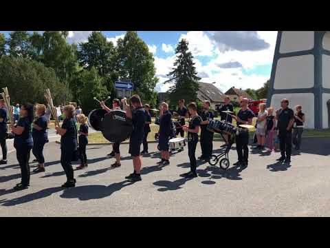 Wasserturmfest Neverin 11.08.2018 - Malchiner Schalmeien - Teil 1