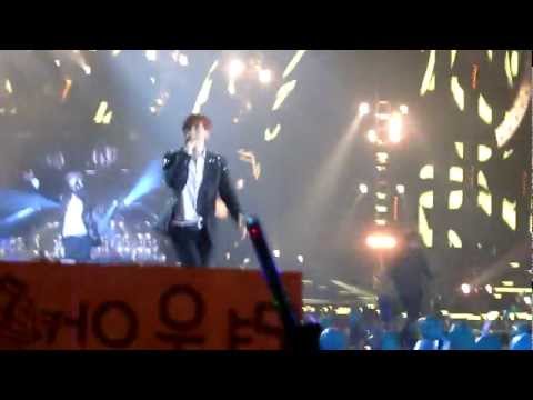 [HD] Fancam Eunhyuk Kyuhyun - Miracle [SS4 INA DAY 1 120427]