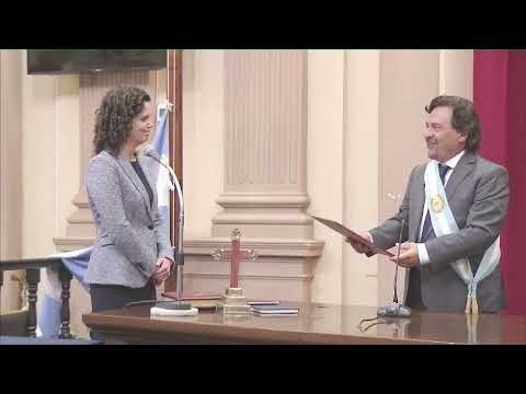 El gobernador Sáenz tomó juramento al gabinete que lo acompañará en el nuevo periodo constitucional