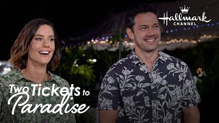 Video trailer för Preview - Two Tickets to Paradise - Hallmark Channel