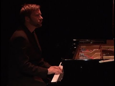 Espen Eriksen Trio  - In The Mountains (2015)