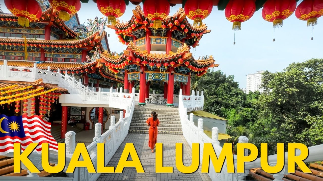 Experience the captivating journey of a couple exploring Thean Hou Temple in this immersive video.