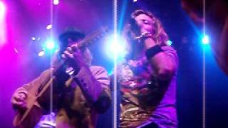 SERRALDE CONCERT @ THE GROVE IN ANAHEIM 2005