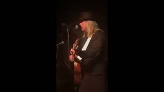Robin Zander - I Don&#39;t Want to Love Here Anymore/Don&#39;t Want You in My World/It All Comes Back to You