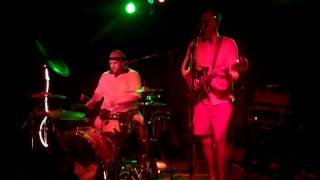 IAmDynamite "Carolina" Live in Brooklyn