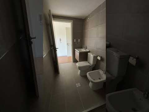 Video de YouTube - Apartamento en Alquiler de 1 dormitorio con  Garage en La Blanqueada, Montevideo