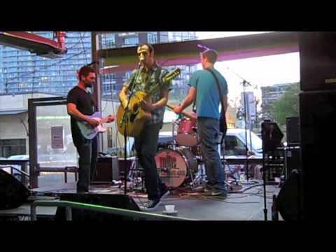Maurice Davis Band - Don't Feel Bad @ Key Bar SXSW 2012