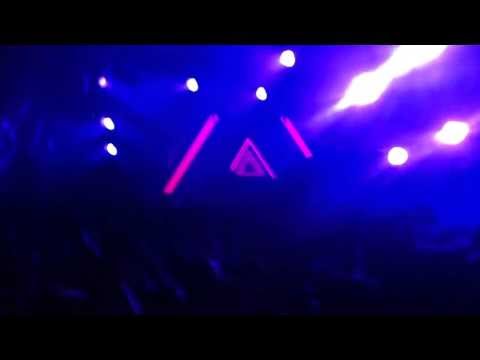 Steve Angello ~ Spectrum (Zedd) remix live @ Belsonic 2013