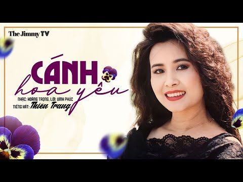 Thể hiện bởi Thiên Trang