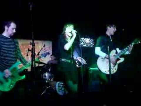 EZ Basic - Nice1 feat. Darla (Live)