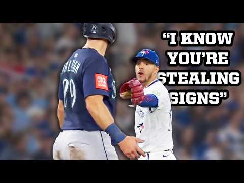 Jose Berrios yelled at Cal Raleigh for stealing signs, a breakdown