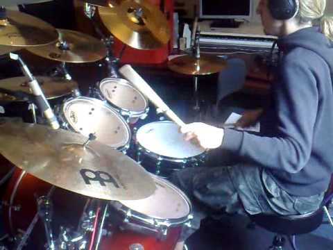 Stef Broks improvising