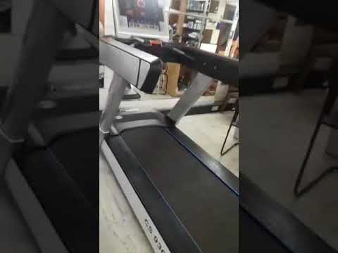 CS9300 AC Treadmill
