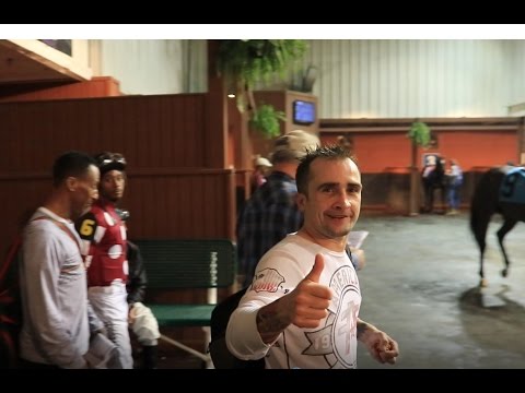 Thumbs Up at Delta Downs!
