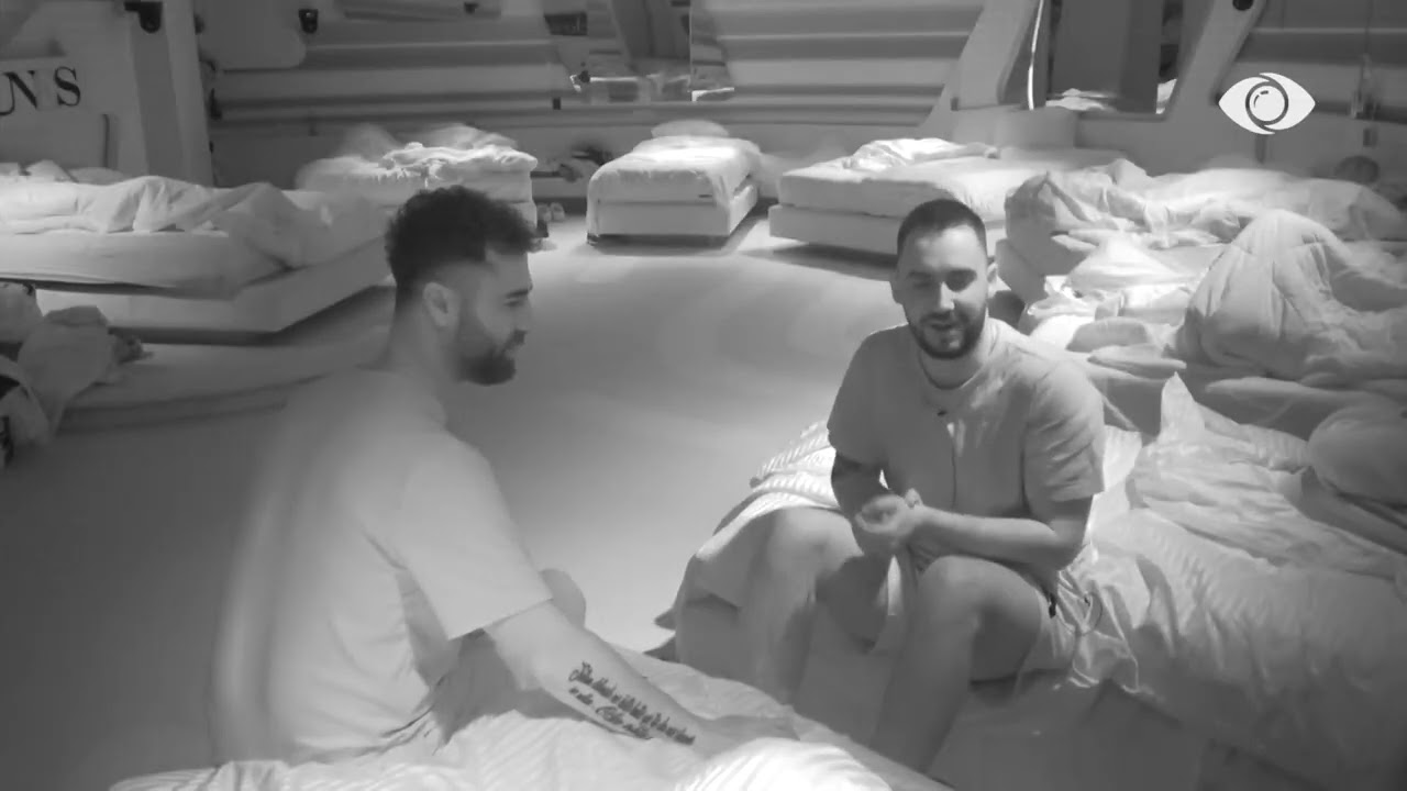 “Nuk ka Big Brother më të fortë…”/ Banorët këndojnë së bashku