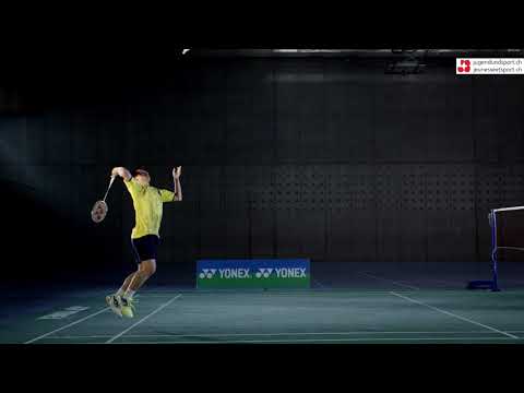 Badminton: Clear Vorhand (seitlich)