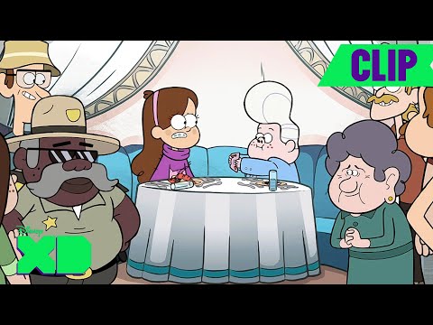 Mabel goes on a date with Lil' Gideon ? | Gravity Falls | @disneyxd