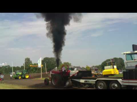 Tractorpulling Mill Juli 2010