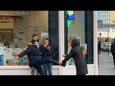 Another junkie drama Glasgow Trongate 18/03/22 (no sound)
