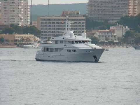 kirsty bertarelli yacht