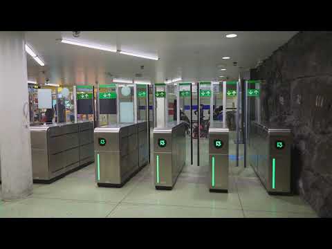 Sweden, Stockholm, tain ride from Ulriksdal to Södra station