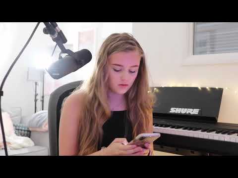 Lewis Capaldi- ‘Someone you loved’ - cover by Jess Folley