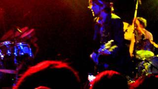 100 Monkeys - "Wings on Fire"