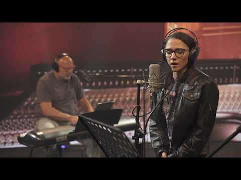 Balage Band - One Eva Burešová, Dan Bárta          https://youtu.be/Myh25kcUGNI