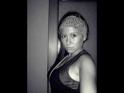 Mia - Opet sve u krug.wmv