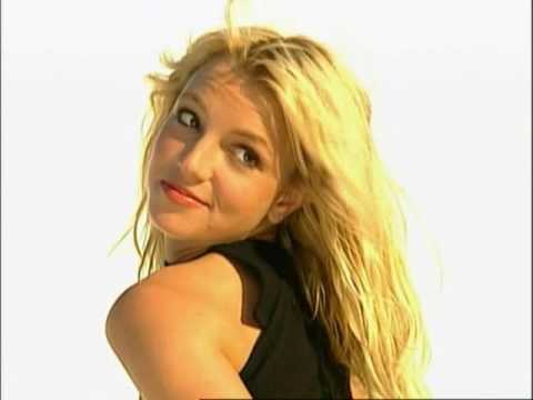 download lagu mp3 mp4 Britney Spears Photoshoot, download lagu Britney Spears Photoshoot gratis, unduh video klip Britney Spears Photoshoot